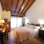 La Corte De Lugas 4* 比利亚维西奥萨