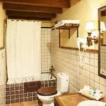 La Corte De Lugas