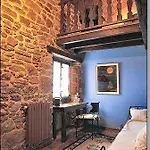La Corte De Lugás Hotel 4*