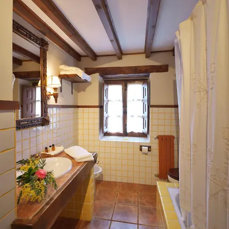 Country house La Corte De Lugas *