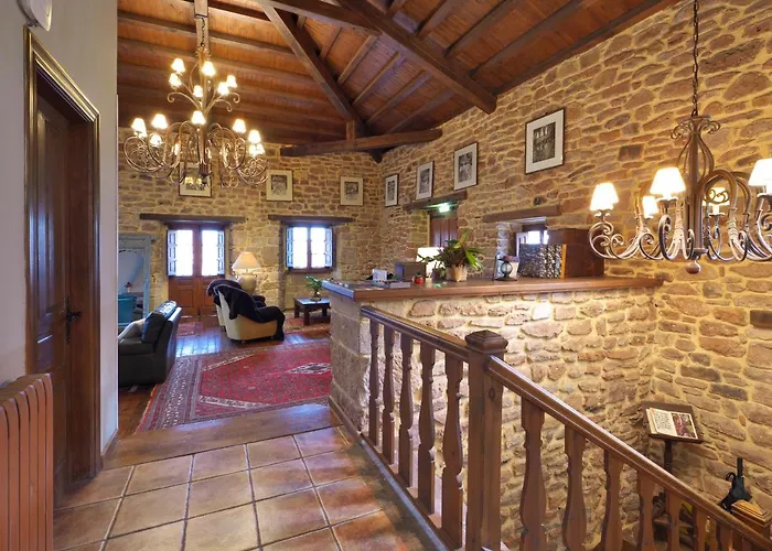 Hotel La Corte De Lugas 4*