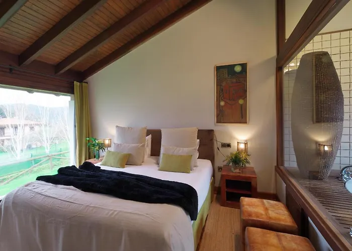 La Corte De Lugas Hotel Villaviciosa (Asturias)