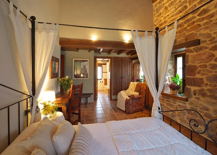 Hotel La Corte De Lugas 4*